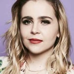 เม วิทแมน (Mae Whitman)