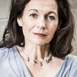 แม็กกี้ โครนิน (Maggie Cronin)