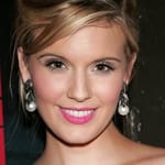 แม็กกี้ เกรซ (Maggie Grace)