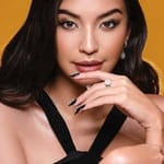 มโนฮารา โอเดเลีย (Manohara Odelia)