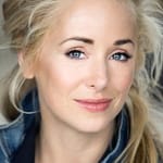 มาริลูป วูล์ฟ (Mariloup Wolfe)