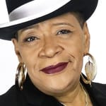 มาร์ชา วอร์ฟิลด์ (Marsha Warfield)