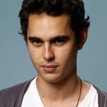 แม็กซ์ มิงเกลลา (Max Minghella)