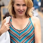 เมอริดิธ โธมัส (Meredith Thomas)