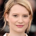 มิอา วาสิโควสกา (Mia Wasikowska)