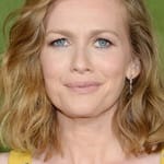 มิเรลล์ เอโนส (Mireille Enos)