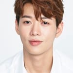 มูน ยูคัง (Moon You-kang)