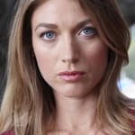 นาตาลี ซีอา (Natalie Zea)