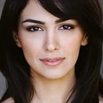 นาซานิน โบนิอาดี (Nazanin Boniadi)