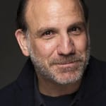 นิค แซนโดว์ (Nick Sandow)