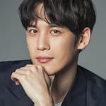 ปาร์ค กีวุง (Park Ki-woong)