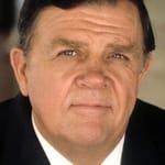 แพต ฮิงเกิล (Pat Hingle)