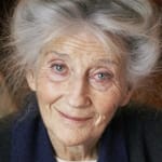 ฟิลลิดา ลอว์ (Phyllida Law)