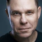 แรนดี้ ชาราช (Randy Charach)