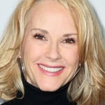 รีเบคก้า สตาบ (Rebecca Staab)