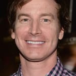 ร็อบ ฮิวเบล (Rob Huebel)