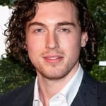 รอรี่ เฟล็ค-ไบรน์ (Rory Fleck-Byrne)