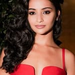 ซาเลน่า คูเรชิ (Salena Qureshi)