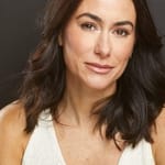 ซาร่าห์ วอยก์ (Sarah Voigt)