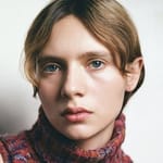 ซาช่า โฟรโลวา (Sasha Frolova)