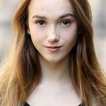 สการ์เล็ต เกรซ (Scarlet Grace)