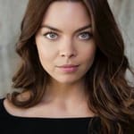 สการ์เล็ตต์ เฮฟเนอร์ (Scarlett Hefner)