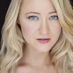 ซิโอบาน ฮิวเล็ตต์ (Siobhan Hewlett)