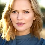 ซันนี่ แมบรี (Sunny Mabrey)
