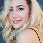 เทย์เลอร์ ดูลีย์ (Taylor Dooley)