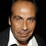 เทย์เลอร์ เนกรอน (Taylor Negron)