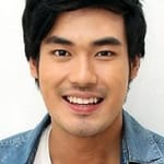 ธนา ฉัตรบริรักษ์ (Thana Chatborirak)