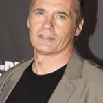 ทิม เบิร์นส์ (Tim Burns)