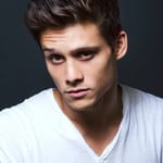 ทิโมธี กรานาเดโรส (Timothy Granaderos)