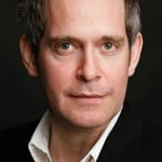 ทอม ฮอลแลนเดอร์ (Tom Hollander)