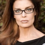 เทรซี่ สค็อกกินส์ (Tracy Scoggins)