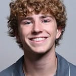 วอล์คเกอร์ สโคเบลล์ (Walker Scobell)