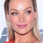 เวโรนิก้า คซิอองสกีวิช (Weronika Książkiewicz)