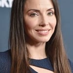 วิทนีย์ คัมมิ่งส์ (Whitney Cummings)