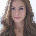 วูลาน กูริตโน (Wulan Guritno)