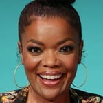 อีเว็ตต์ นิโคล บราวน์ (Yvette Nicole Brown)
