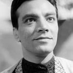 เซีย โมฮิเอ็ดดิน (Zia Mohyeddin)