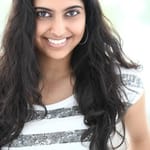 อาลิซา เวลลานี (Aliza Vellani)