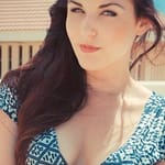 เอมี่ ซาวิลล์ (Amy Saville)