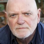 แองกัส แม็กอินเนส (Angus MacInnes)