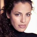 เอเธน่า คาร์คานิส (Athena Karkanis)