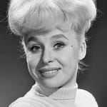 บาร์บาร่า วินด์เซอร์ (Barbara Windsor)