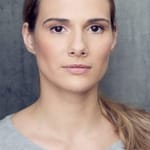 เบอร์นาเดตต์ ออสตอร์ฮาซี (Bernadett Ostorházi)