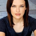 บริน่า ปาเลนเซีย (Brina Palencia)