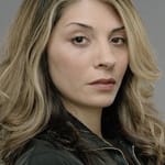 แคลลี่ ธอร์น (Callie Thorne)