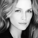 แคสแซนดร้า เบลล์ (Cassandra Bell)